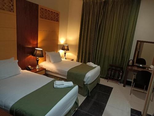 Deluxe Twin Room